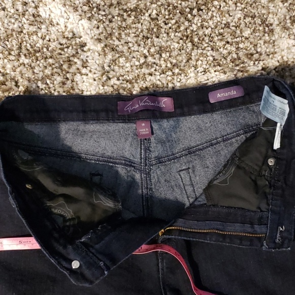 Gloria Vanderbilt dark wash denim jeans - Picture 5 of 8